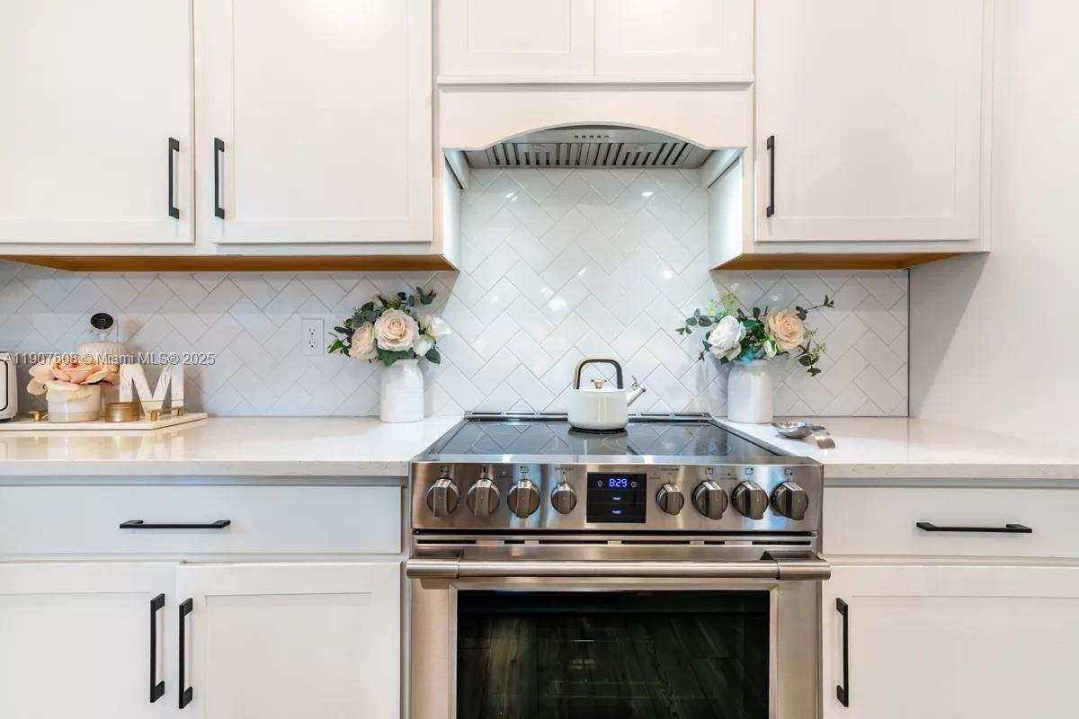 TRICITY PLAT - Residential Lease