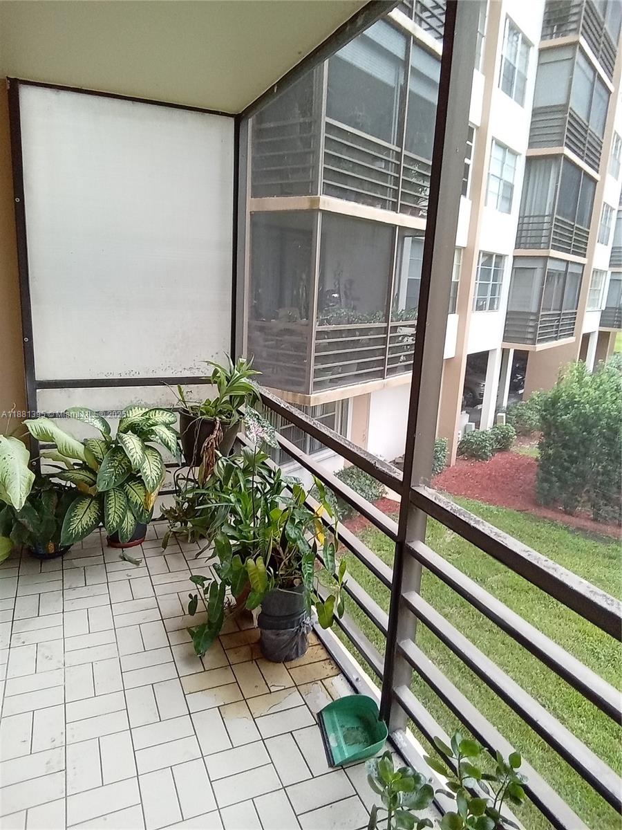 PARK PLACE CONDOMINIUM NO - Residential