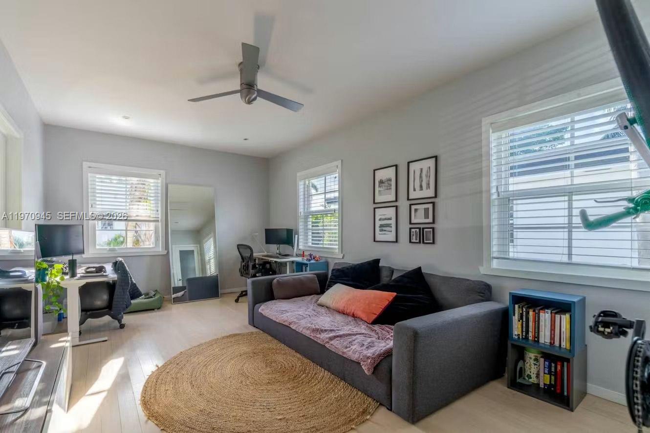 CASA 40 CONDO - Residential Lease