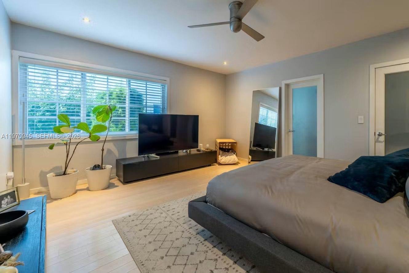 CASA 40 CONDO - Residential Lease