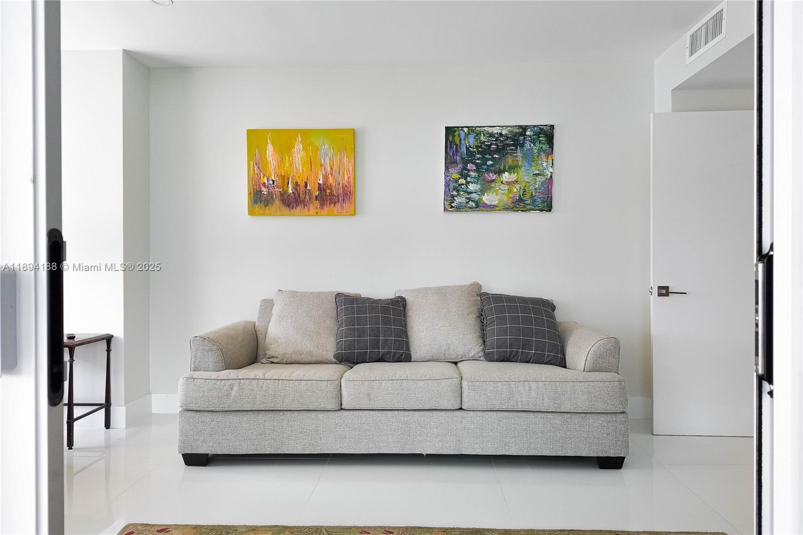 HEMISPHERES CONDO - Residential Lease