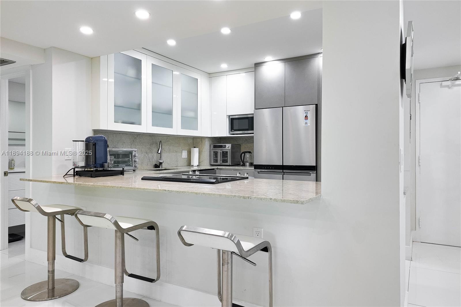 HEMISPHERES CONDO - Residential Lease