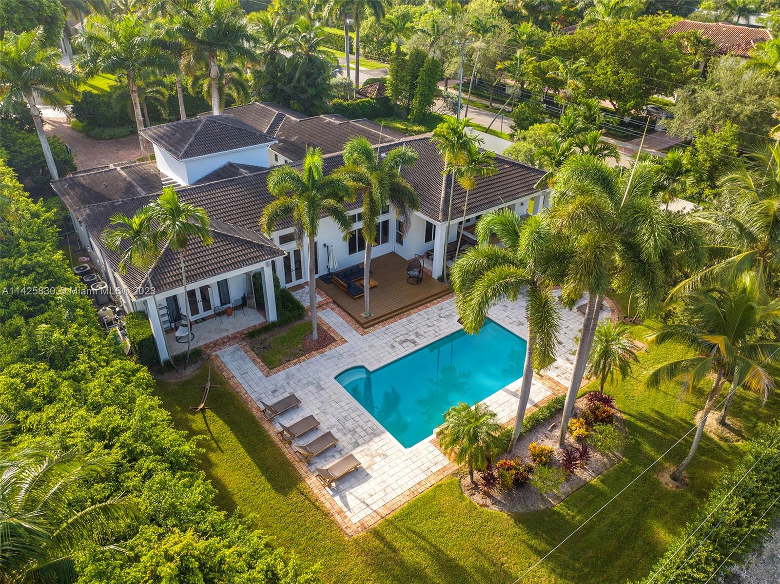 SANCTUARY AT PINECREST - Residential