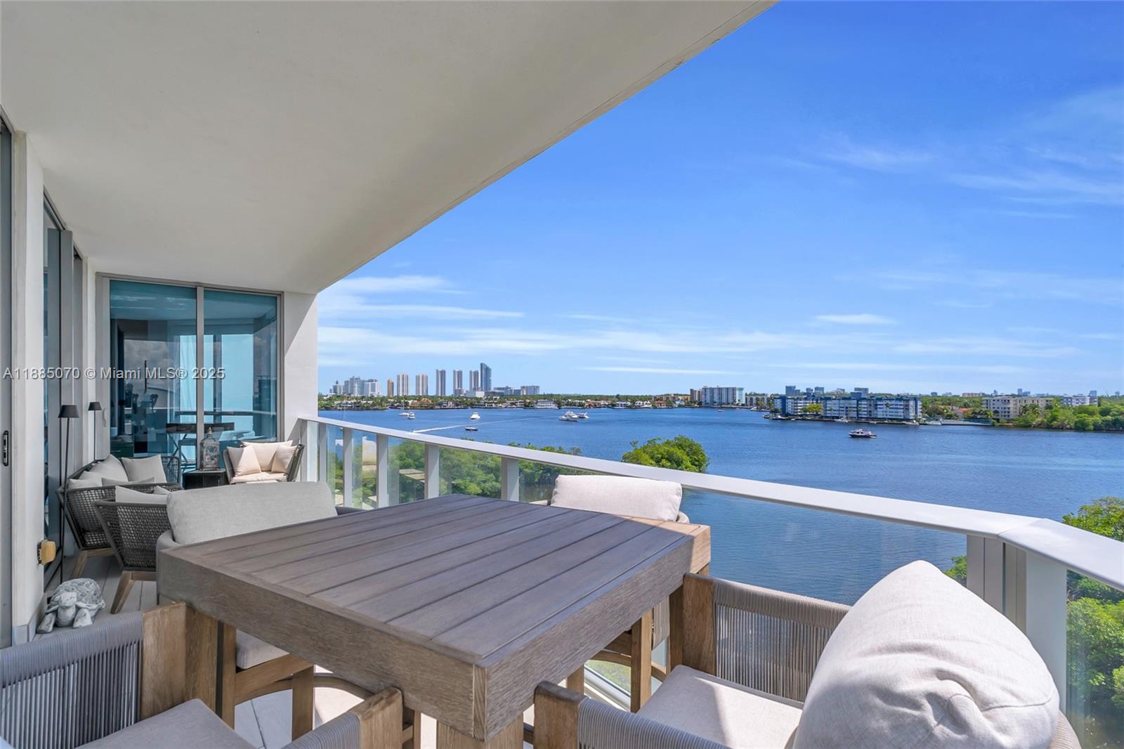 The Reserve at Marina Palm - Residential