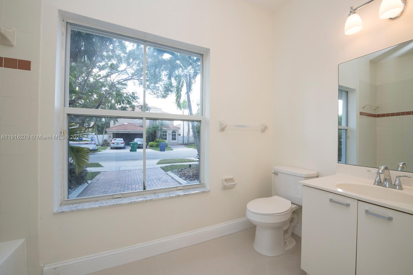 RIVIERA ISLES II - Residential Lease