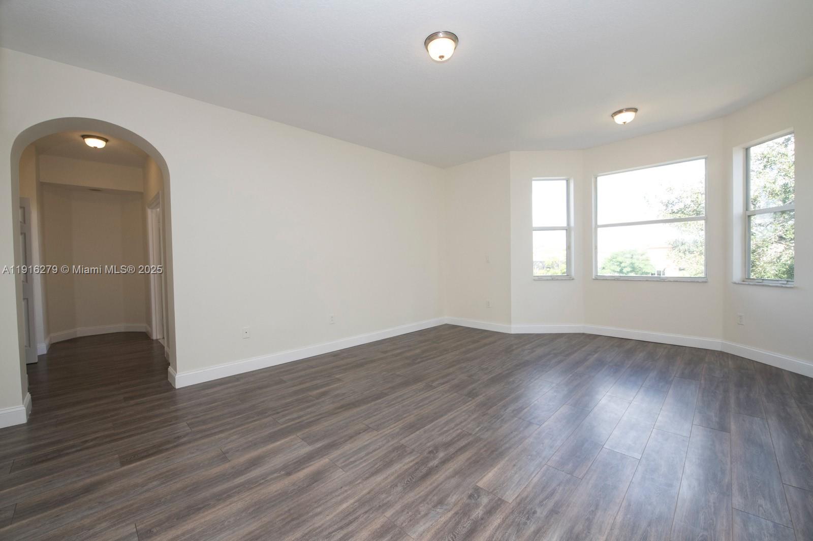 RIVIERA ISLES II - Residential Lease