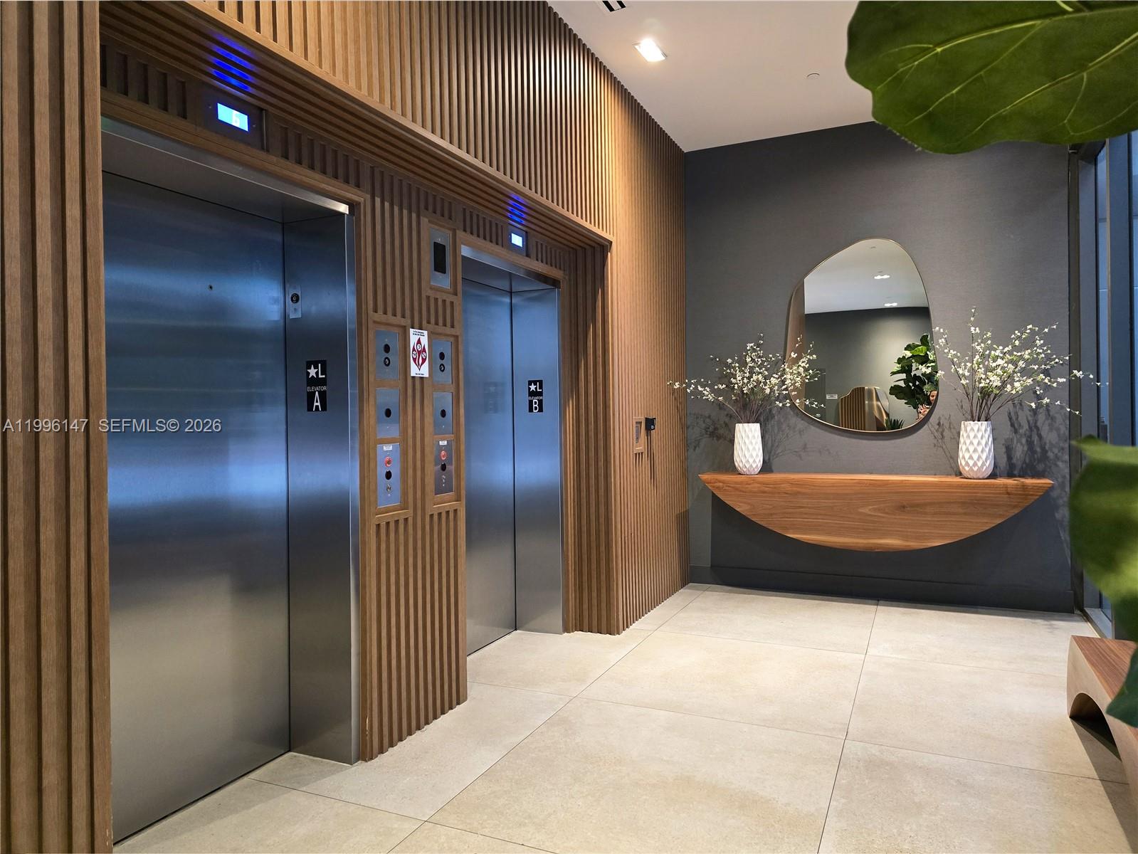 smart Brickel condo - Residential