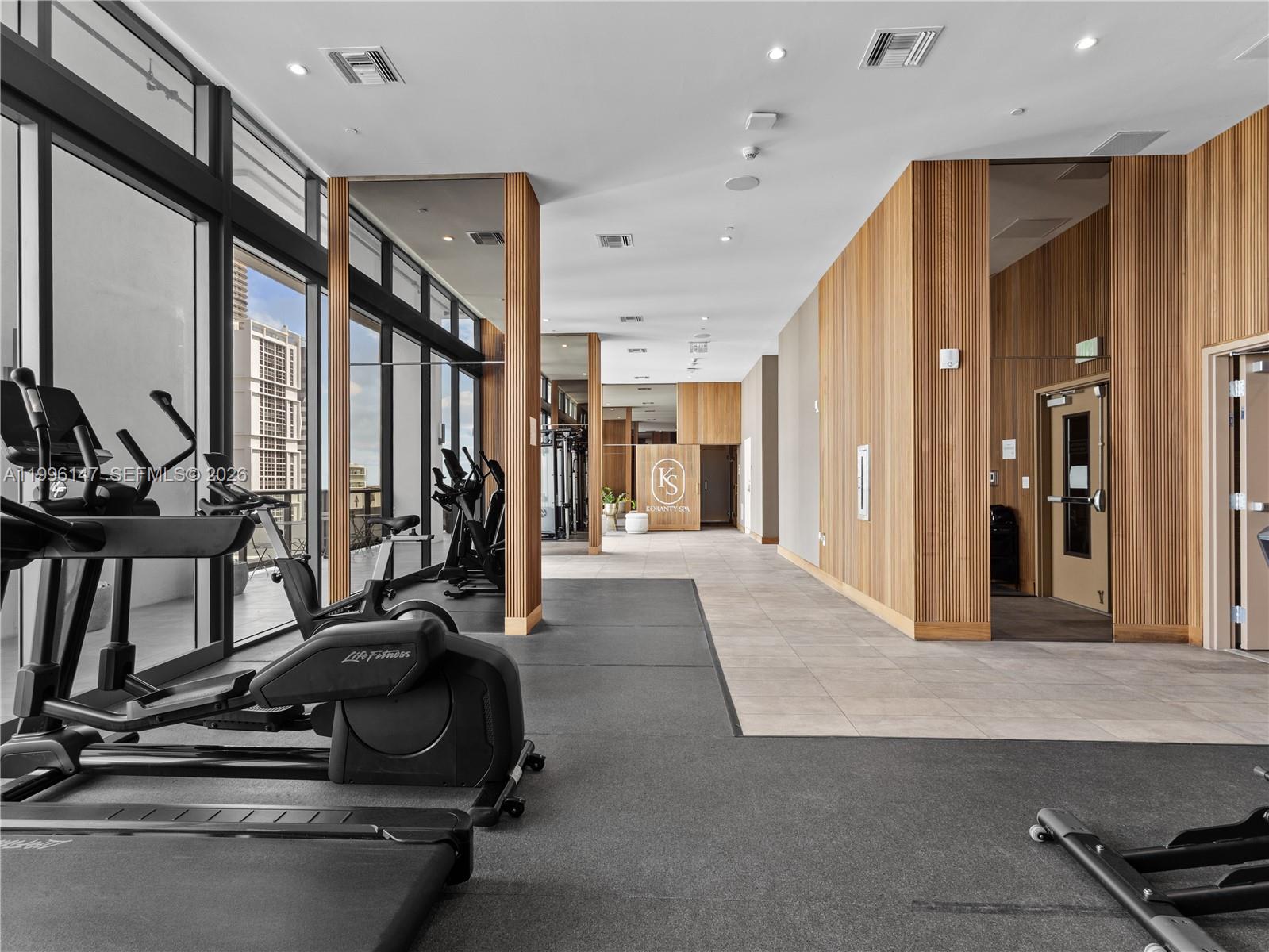 smart Brickel condo - Residential