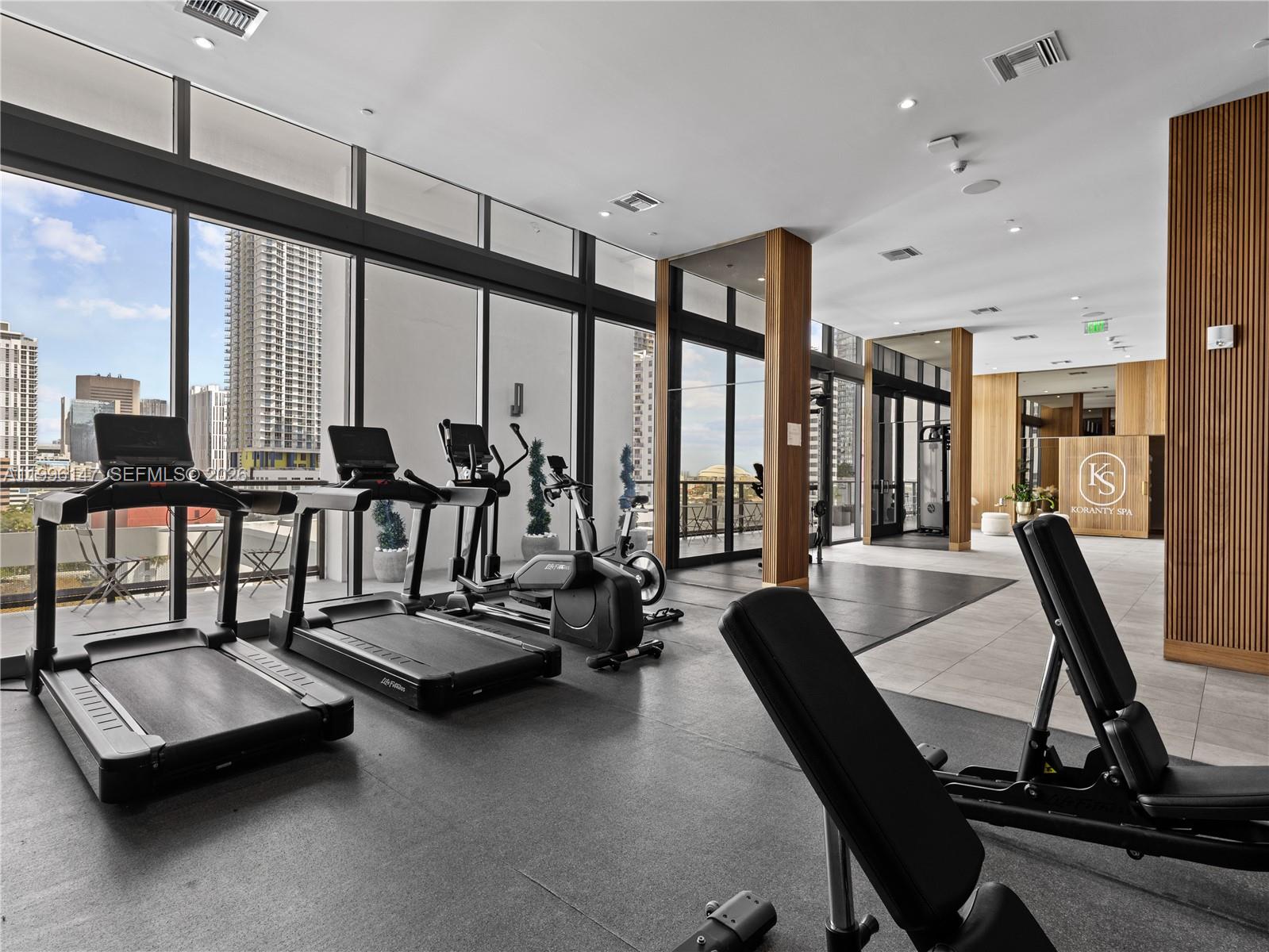 smart Brickel condo - Residential