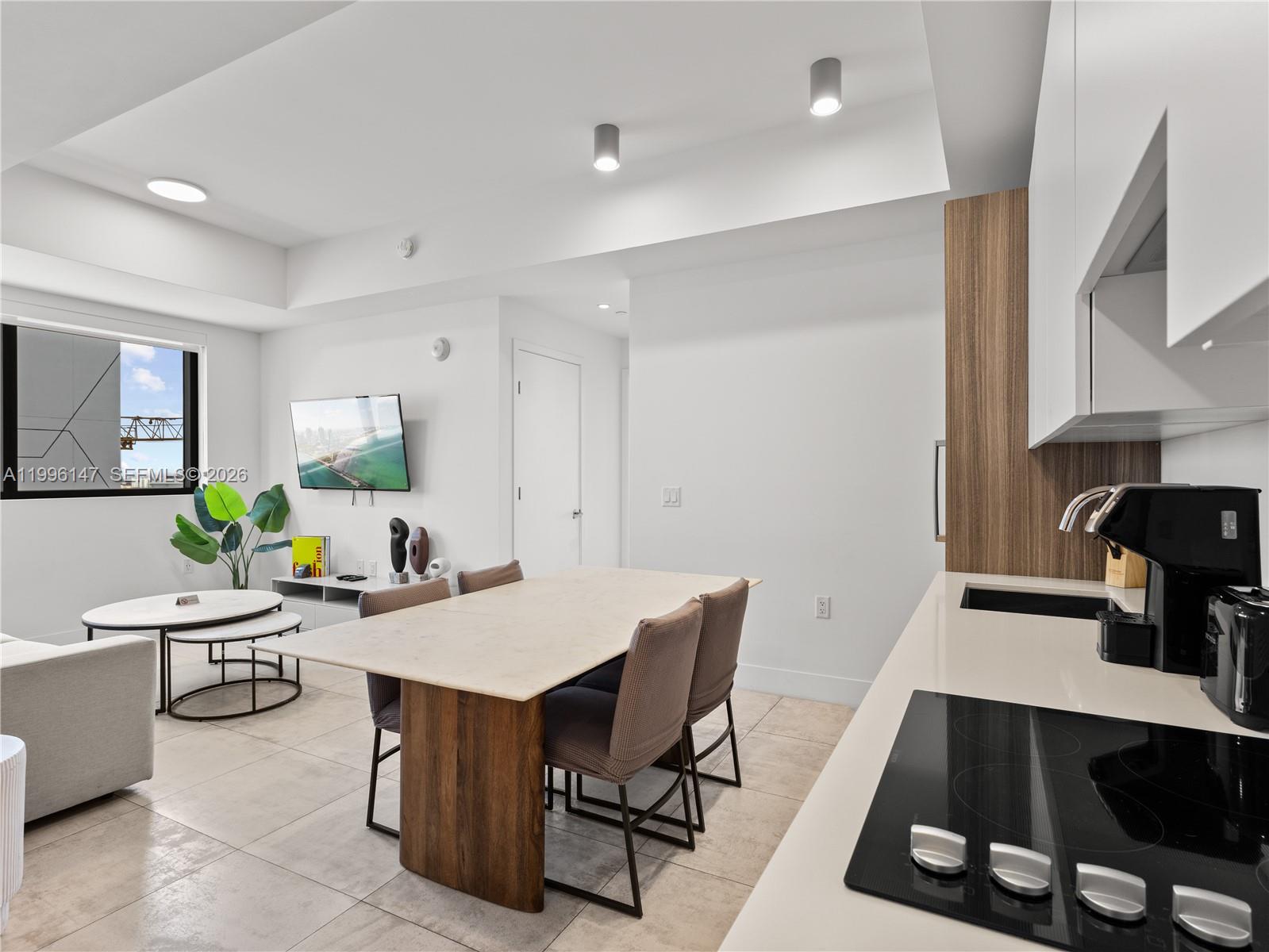 smart Brickel condo - Residential