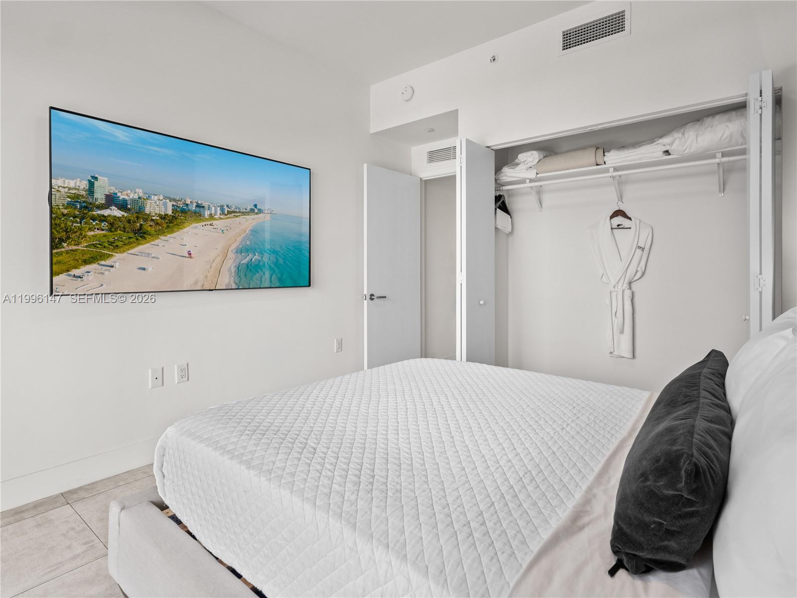 smart Brickel condo - Residential