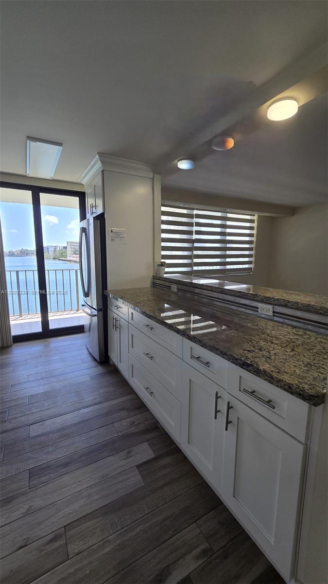 ADMIRALS PORT SEC 1 - Residential Lease