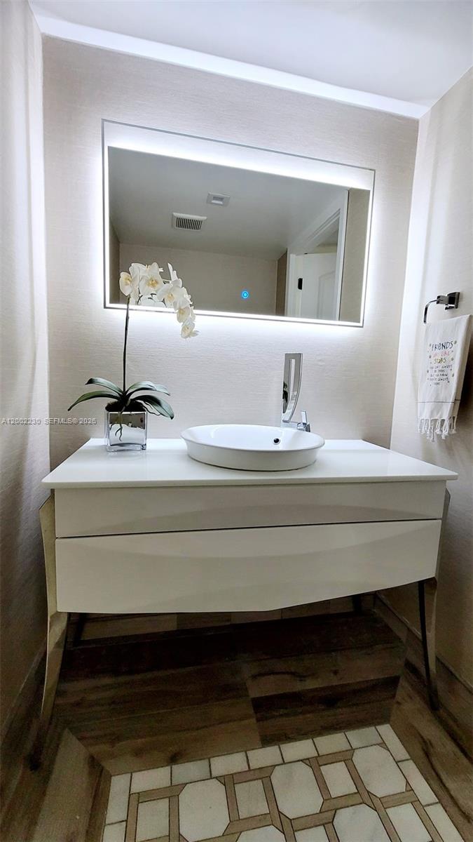 ADMIRALS PORT SEC 1 - Residential Lease