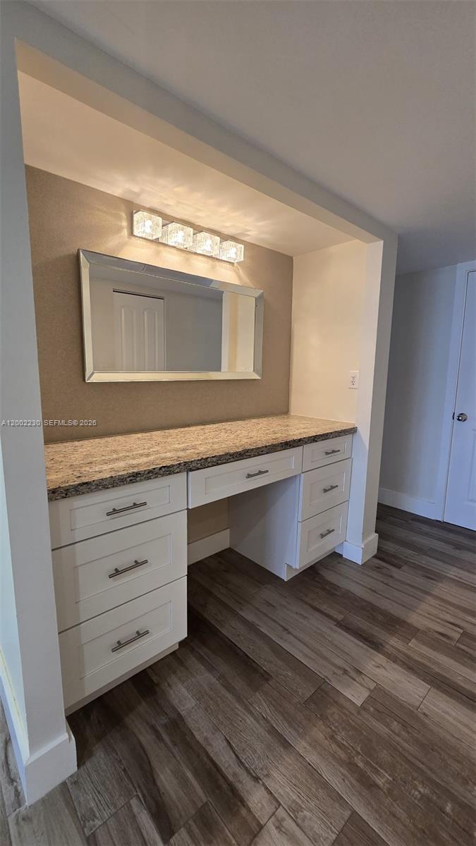 ADMIRALS PORT SEC 1 - Residential Lease