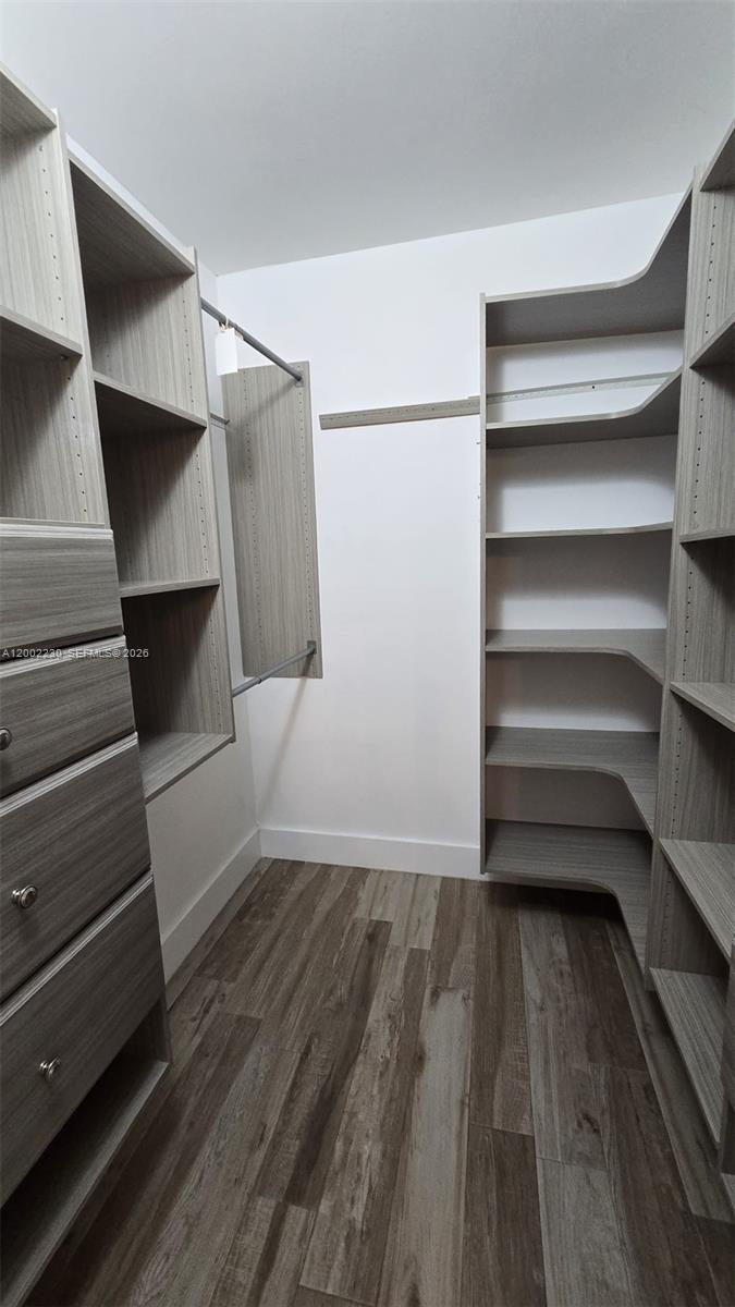 ADMIRALS PORT SEC 1 - Residential Lease