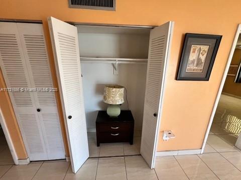 BONI-VISTA CONDO - Residential