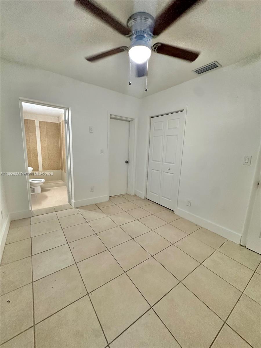 LAKE FOREST SEC 4 - Residential Lease