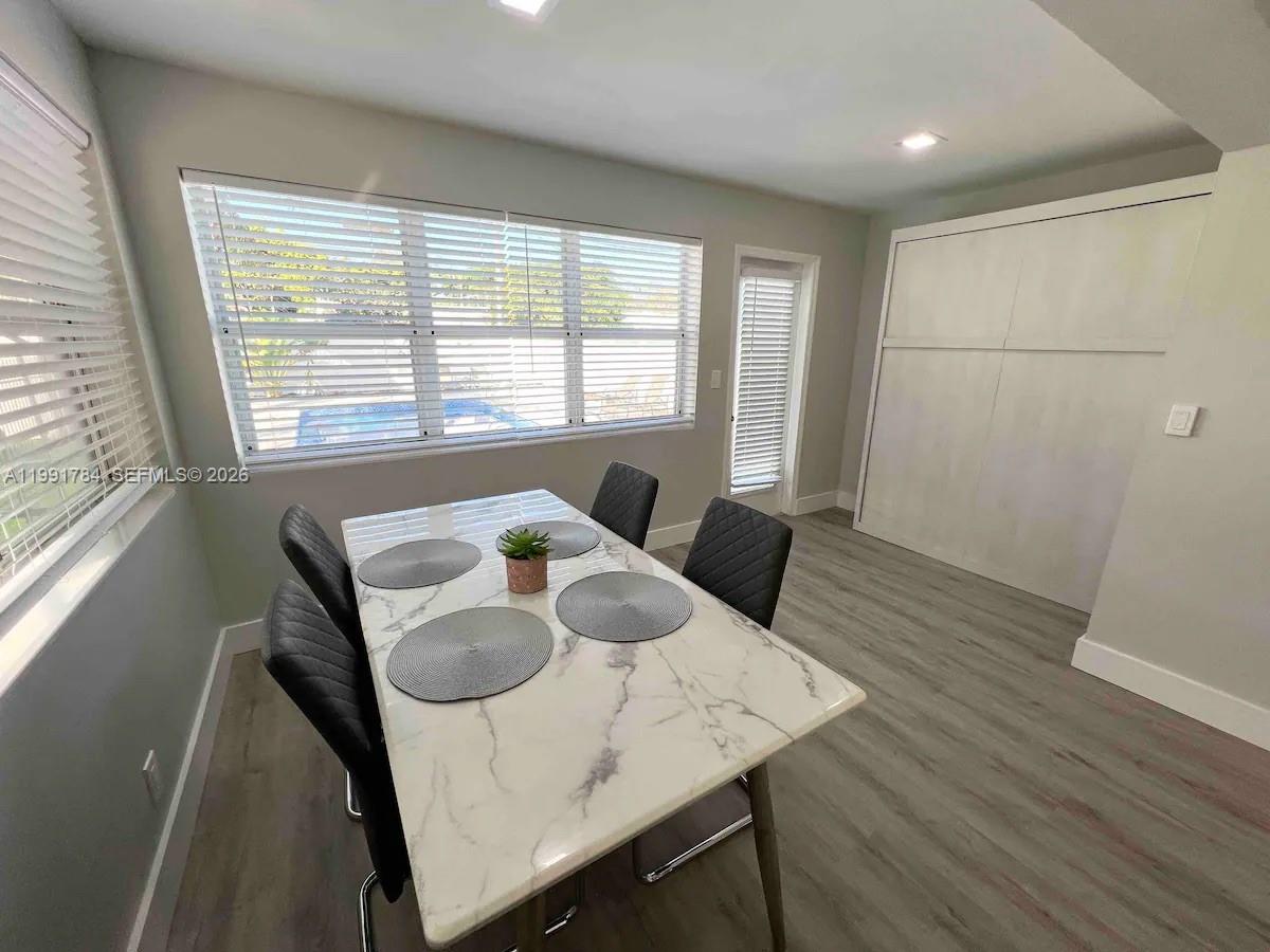 HOLLYWOOD SOUTH SIDE ADD - Residential Income