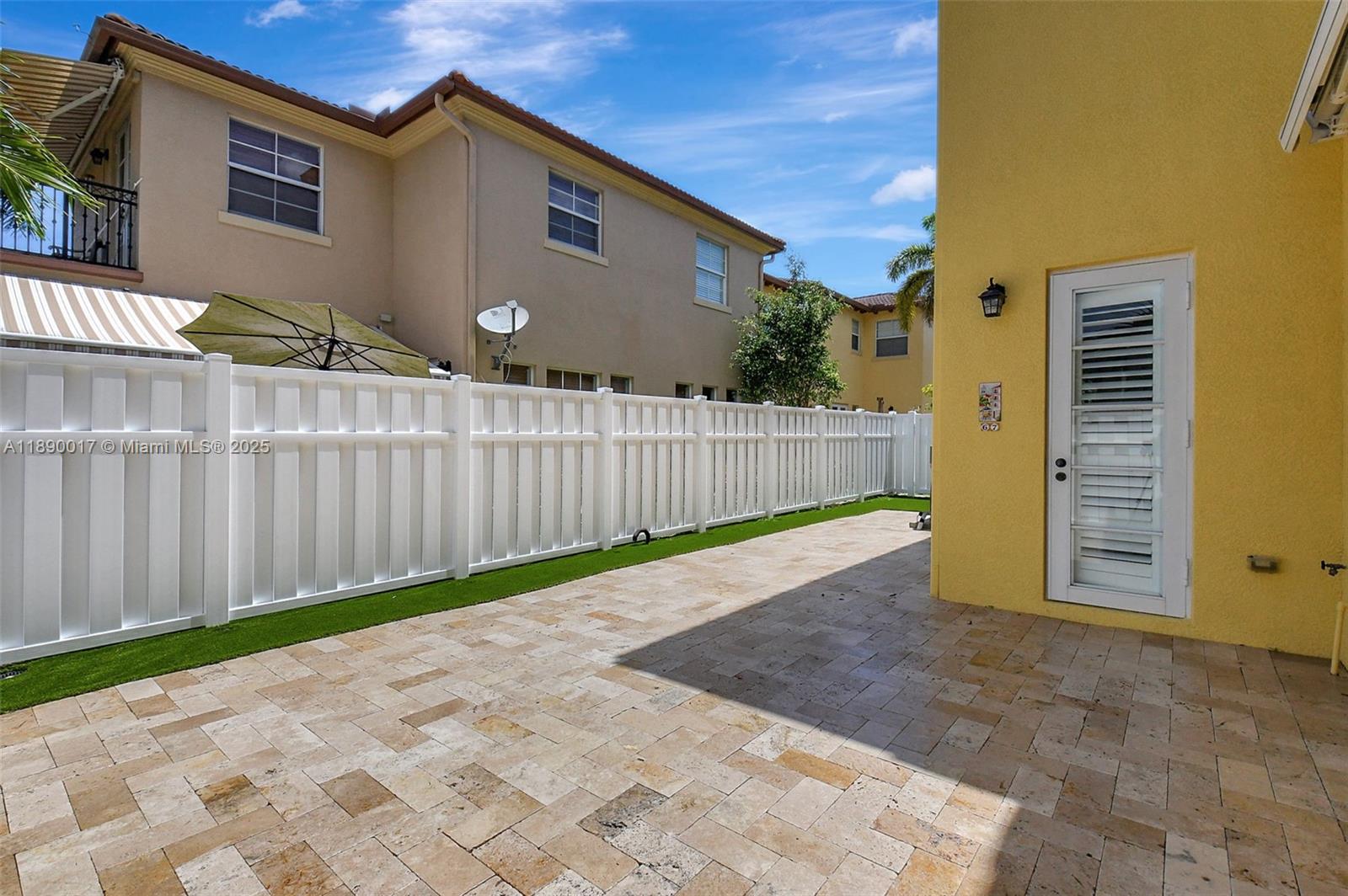 ROYAL POINCIANA - Residential Lease