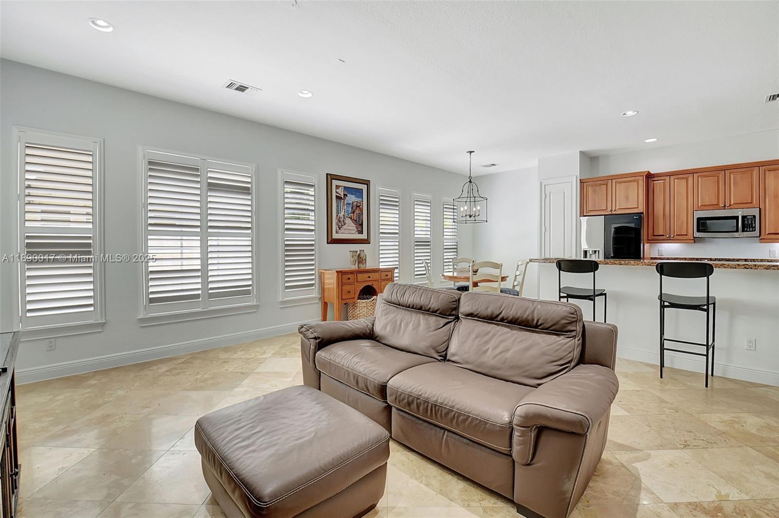 ROYAL POINCIANA - Residential Lease