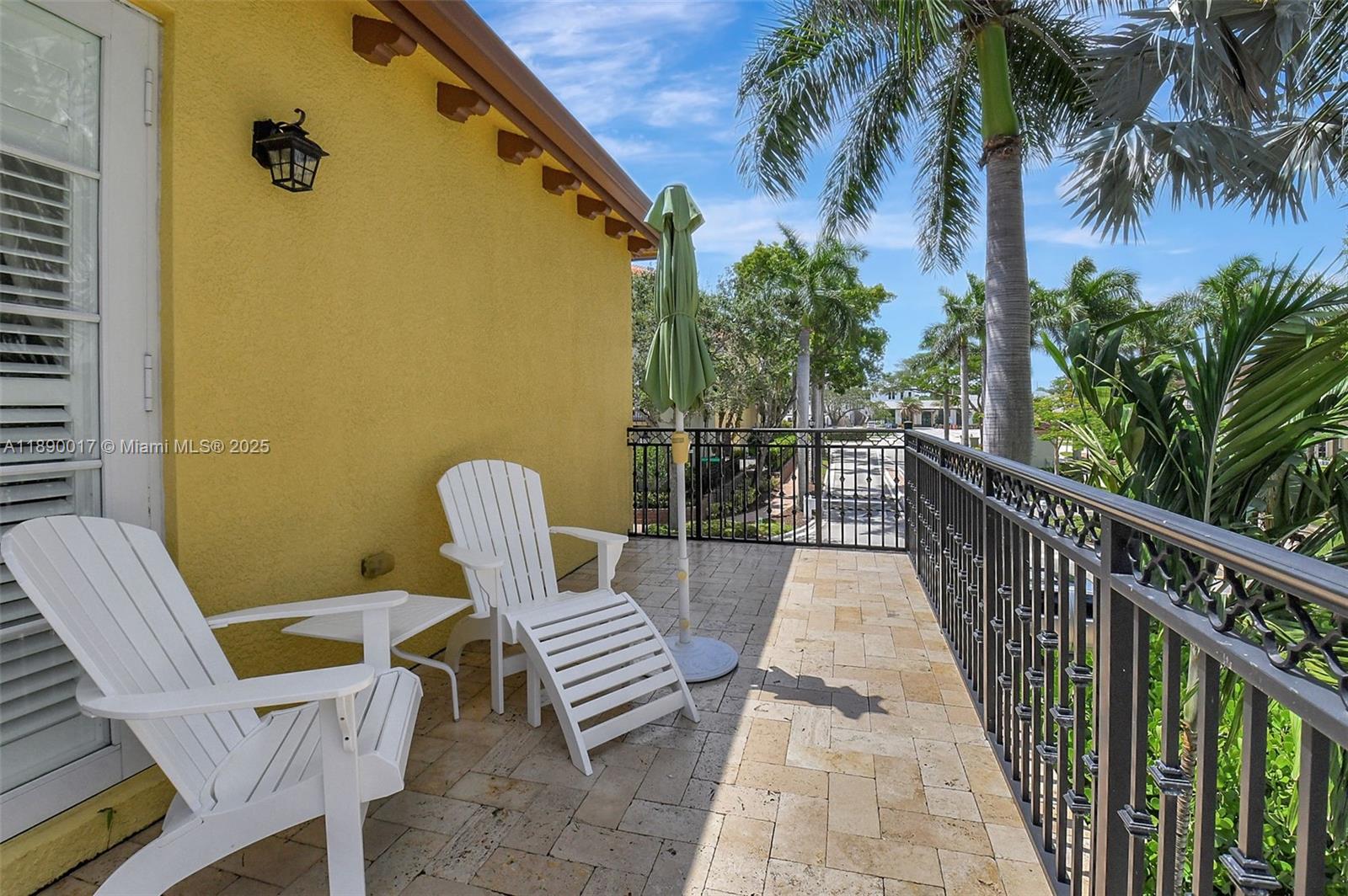 ROYAL POINCIANA - Residential Lease