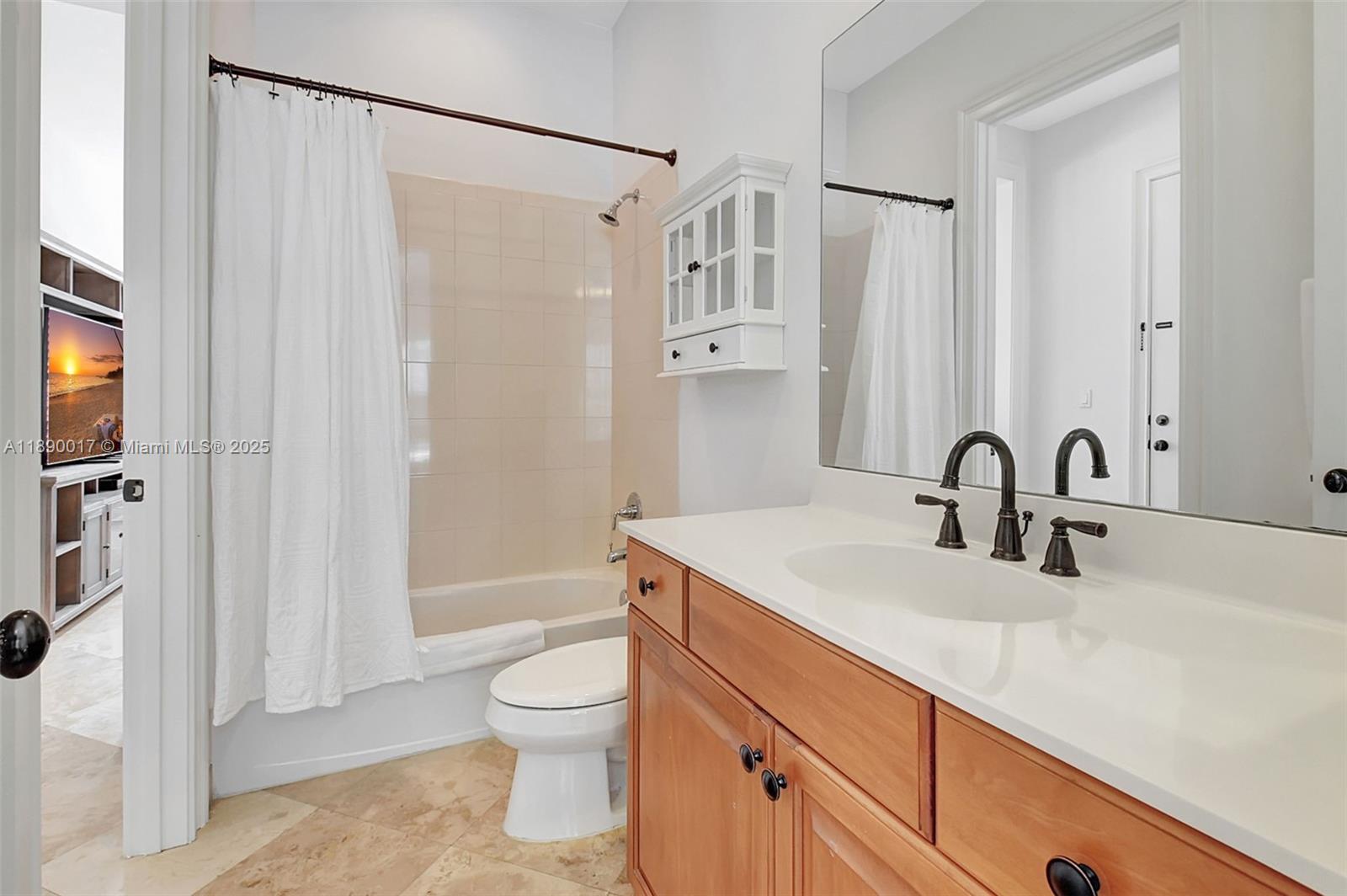 ROYAL POINCIANA - Residential Lease