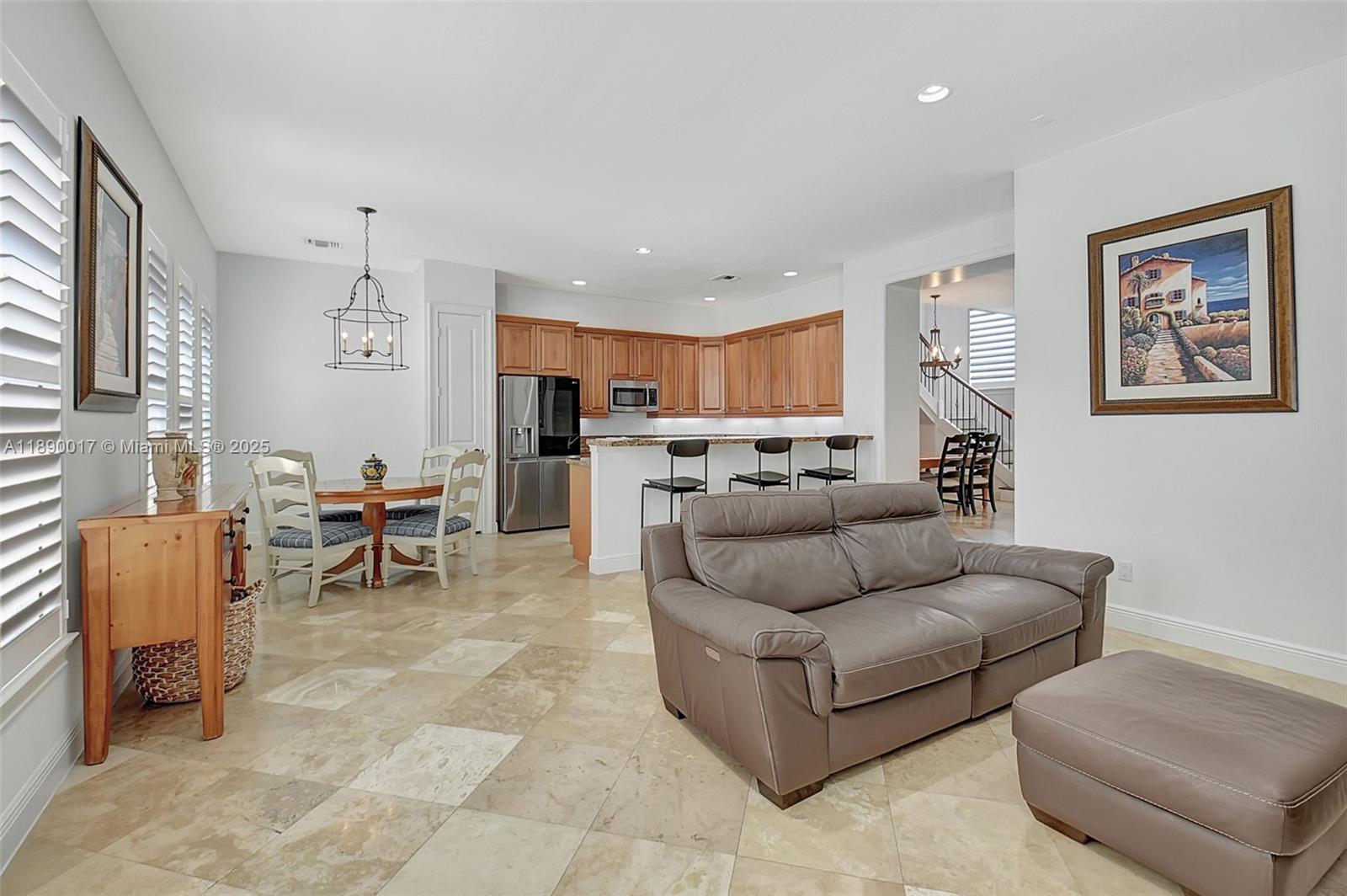 ROYAL POINCIANA - Residential Lease