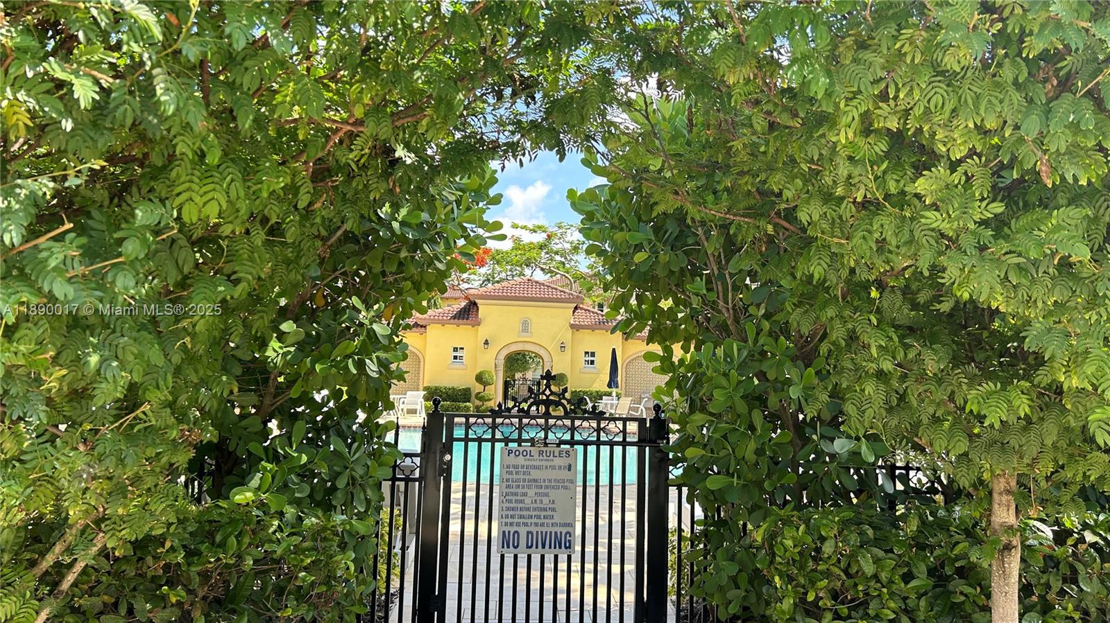 ROYAL POINCIANA - Residential Lease