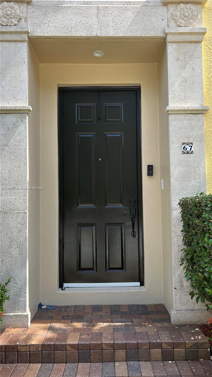 ROYAL POINCIANA - Residential Lease