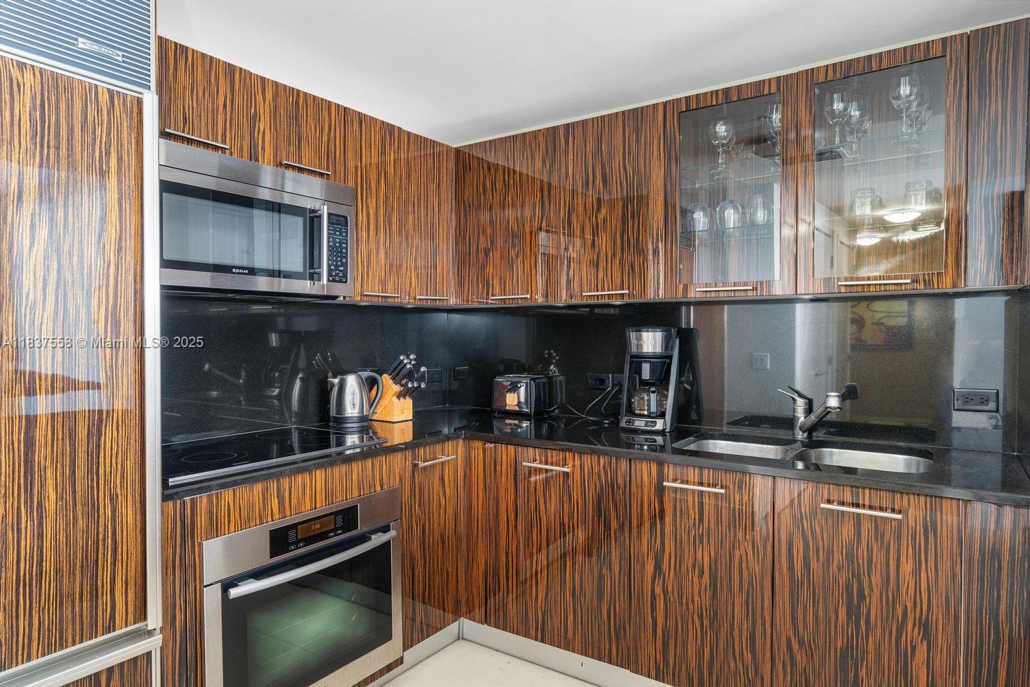 NORTH CARILLON BEACH CONDO - Residential Lease