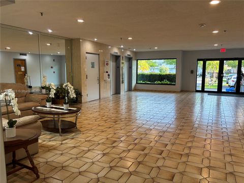 1301 NE 7th St 101 Hallandale Beach FL 33009