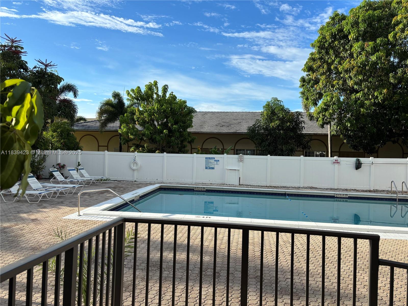 HALLANDALE GARDENS CONDO - Residential Lease