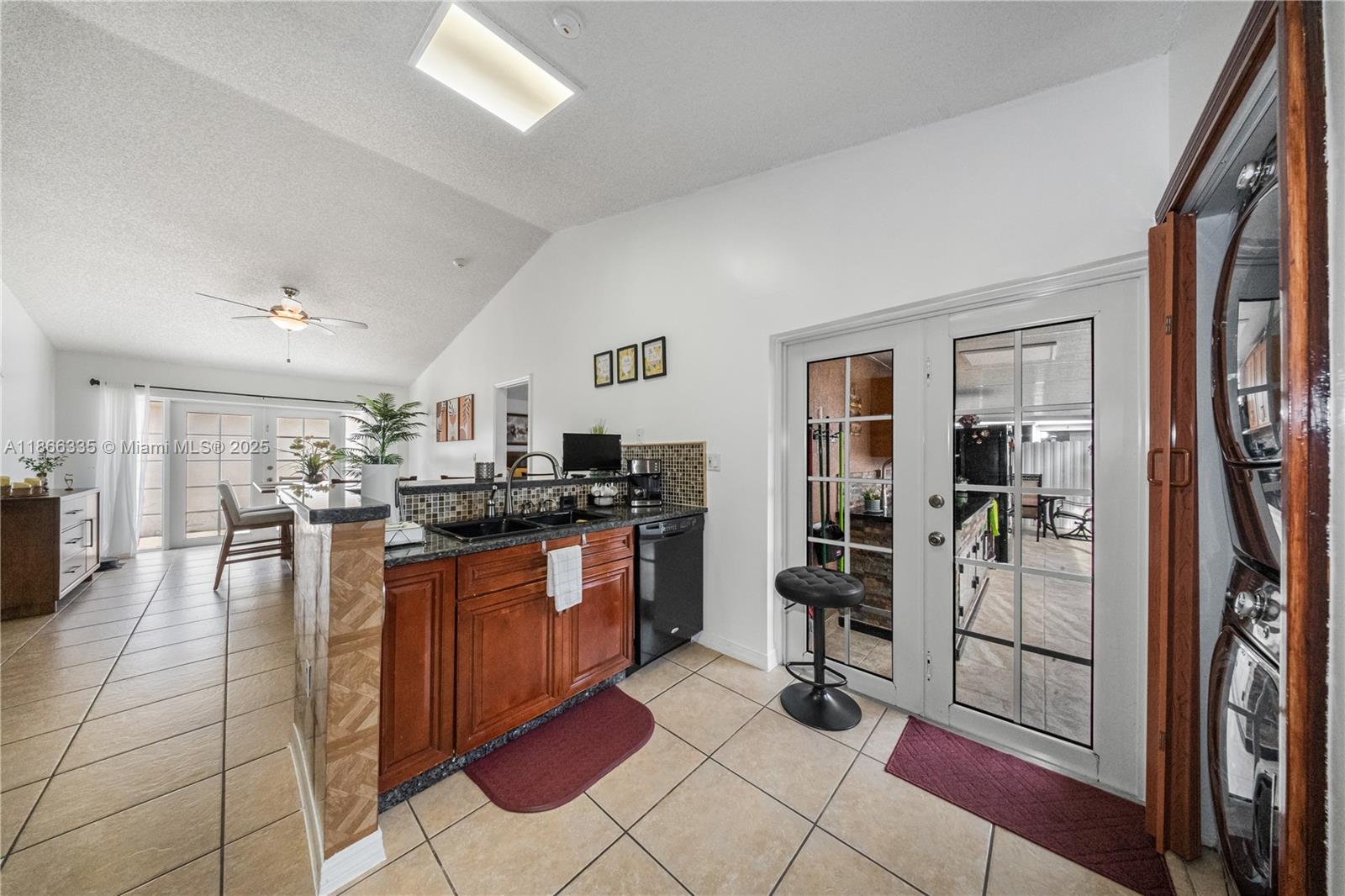 ARISTOTLE SUB PHASE IV - Residential