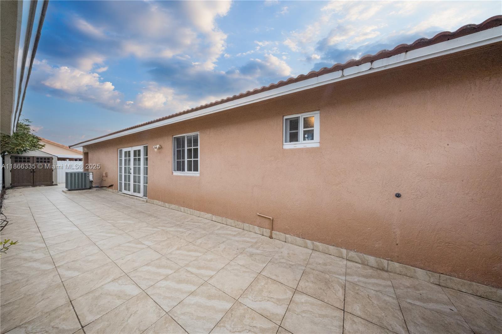 ARISTOTLE SUB PHASE IV - Residential