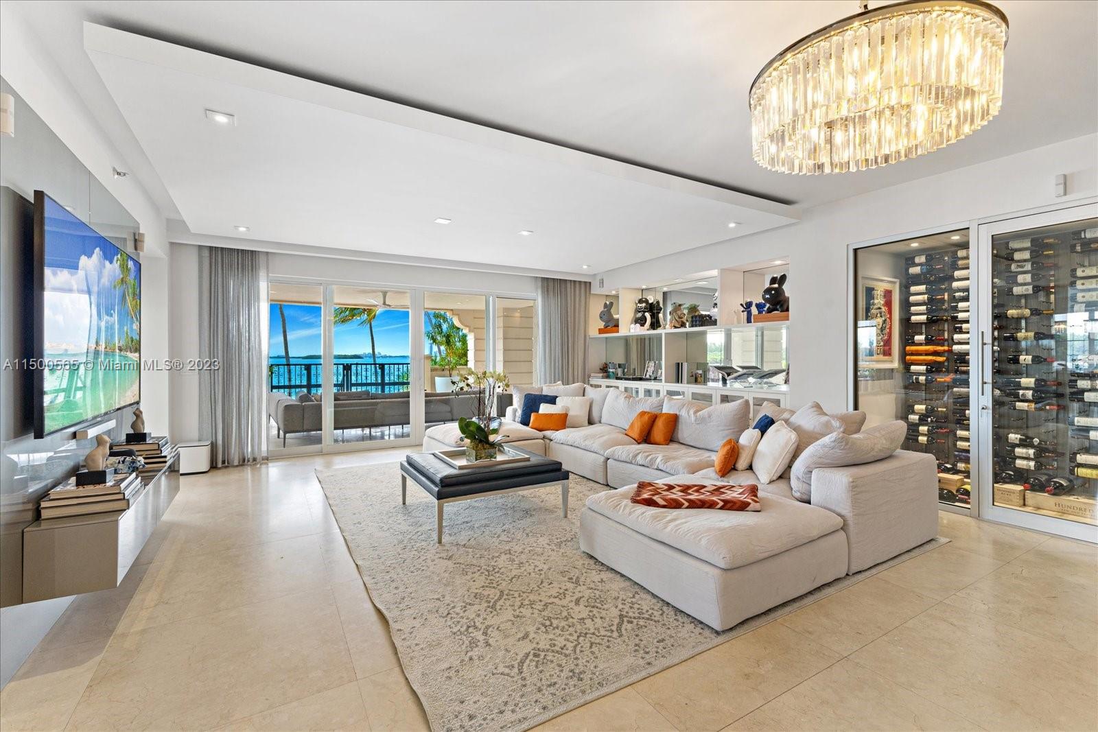 BAYVIEW FISHER ISL CONDO - Residential