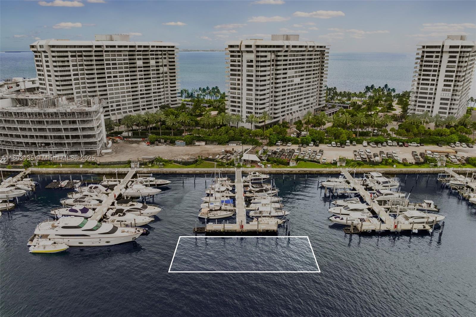 Grove Isle Marina - Land