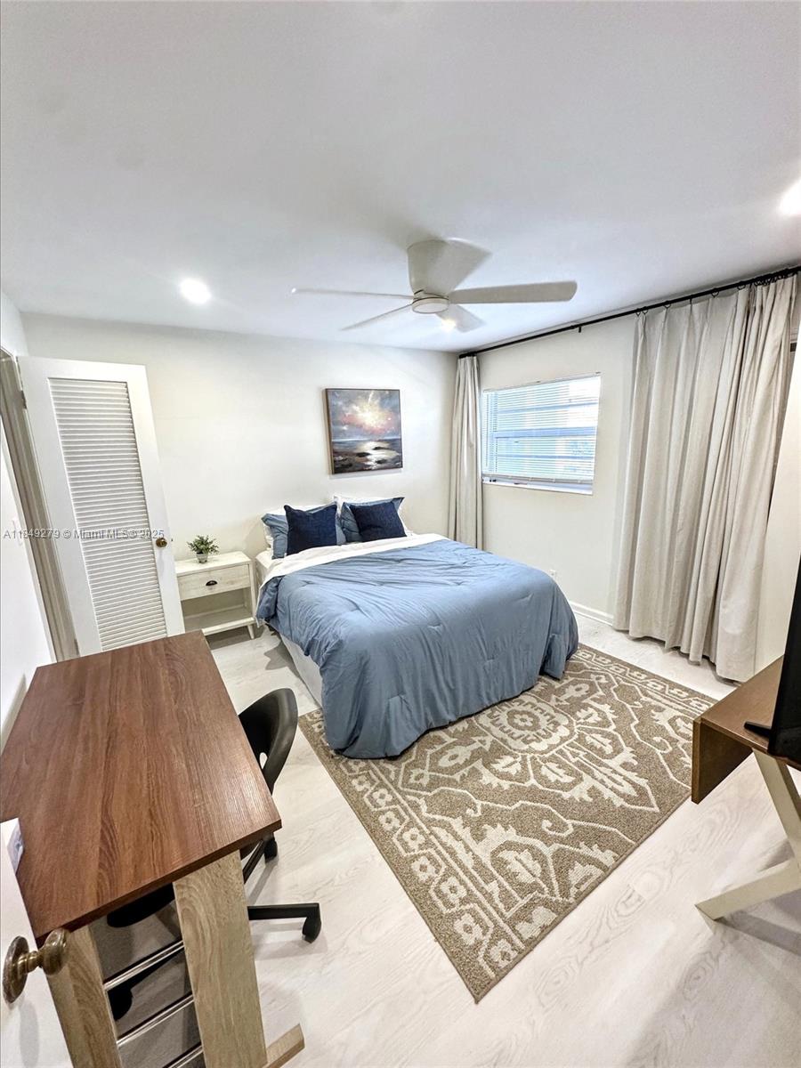 RIDGEVIEW TOWERS CONDO - Residential Lease