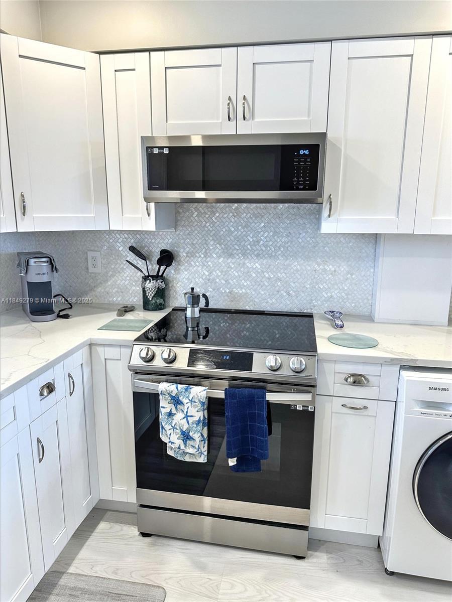 RIDGEVIEW TOWERS CONDO - Residential Lease