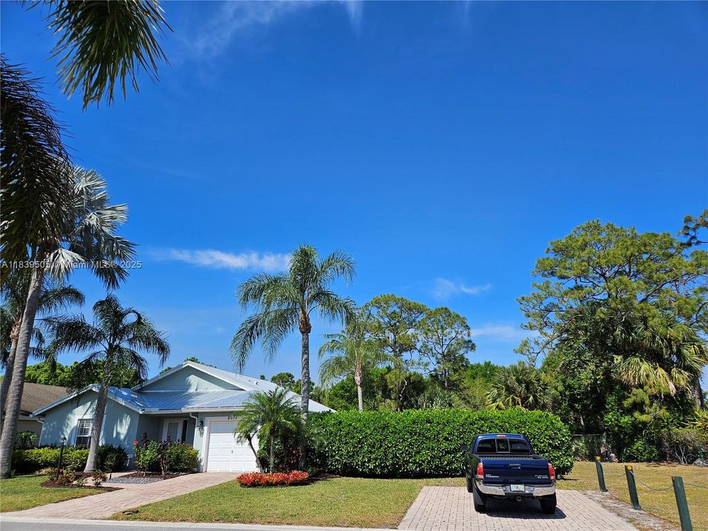 Photo of 8904 SW Fishermans Wharf Drive, Stuart, FL 34997 (MLS # A11839505)