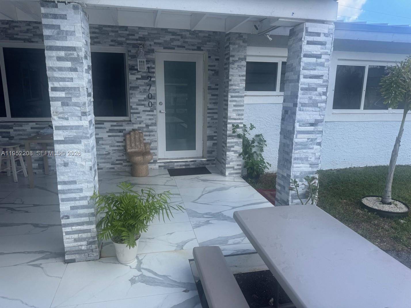 SIERRA MIRADA - Residential