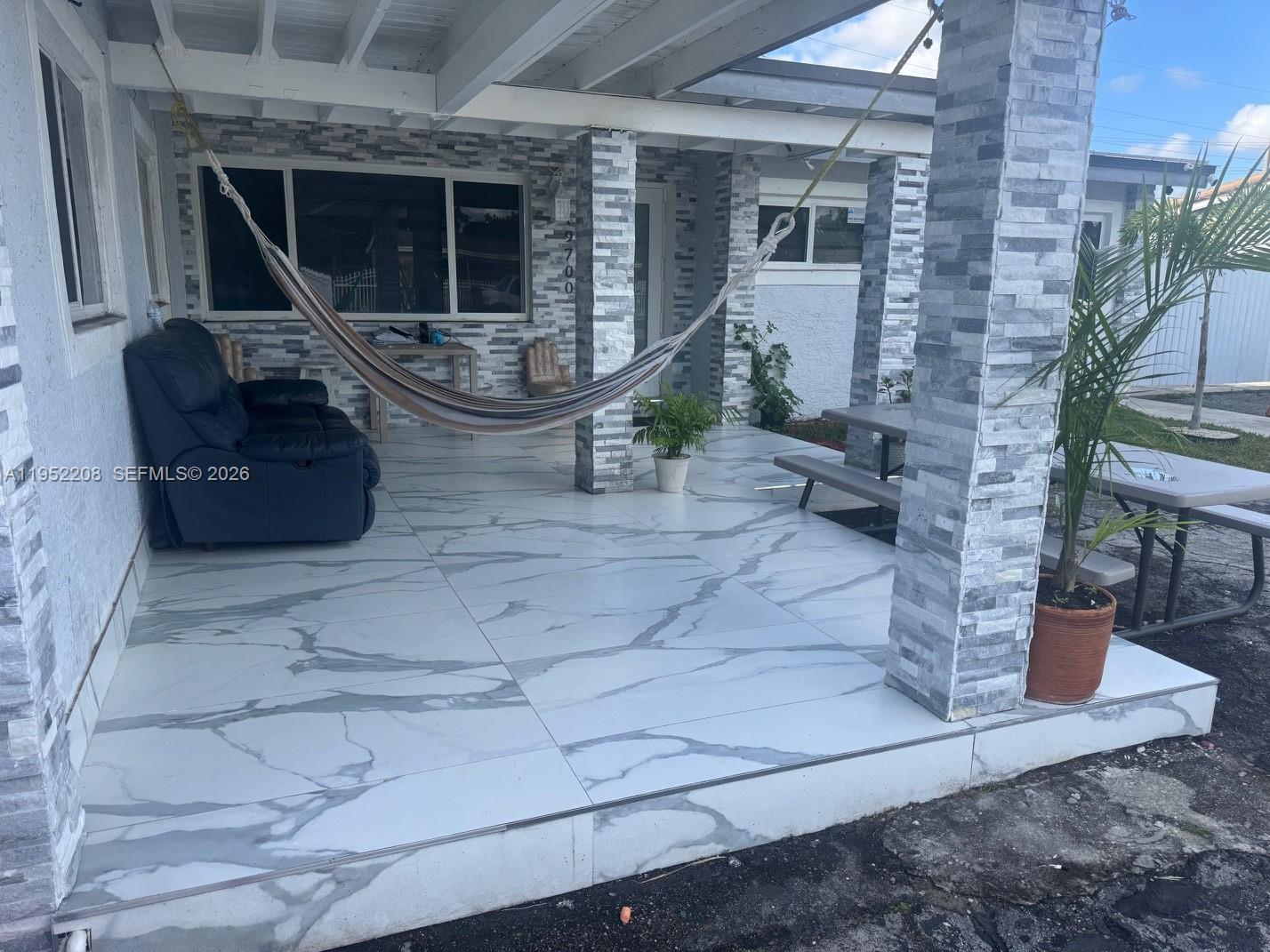 SIERRA MIRADA - Residential