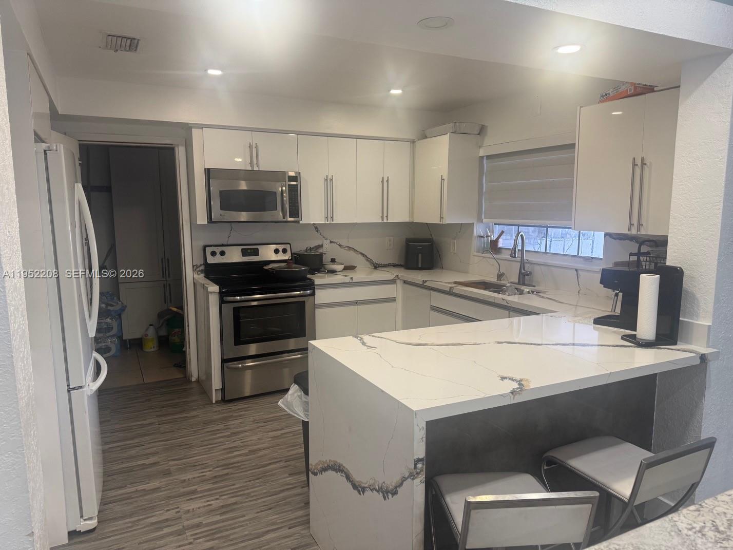 SIERRA MIRADA - Residential