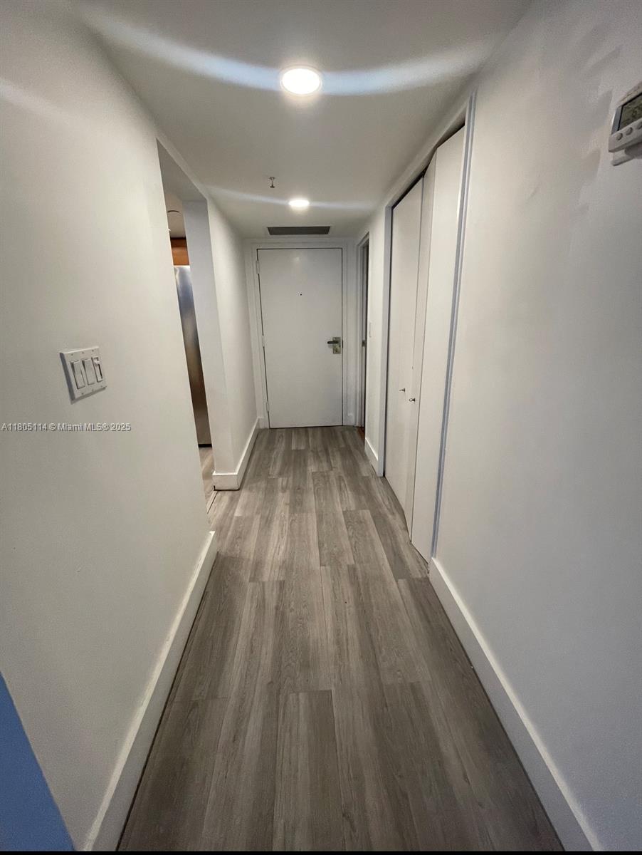 555 NE 15th St 16F