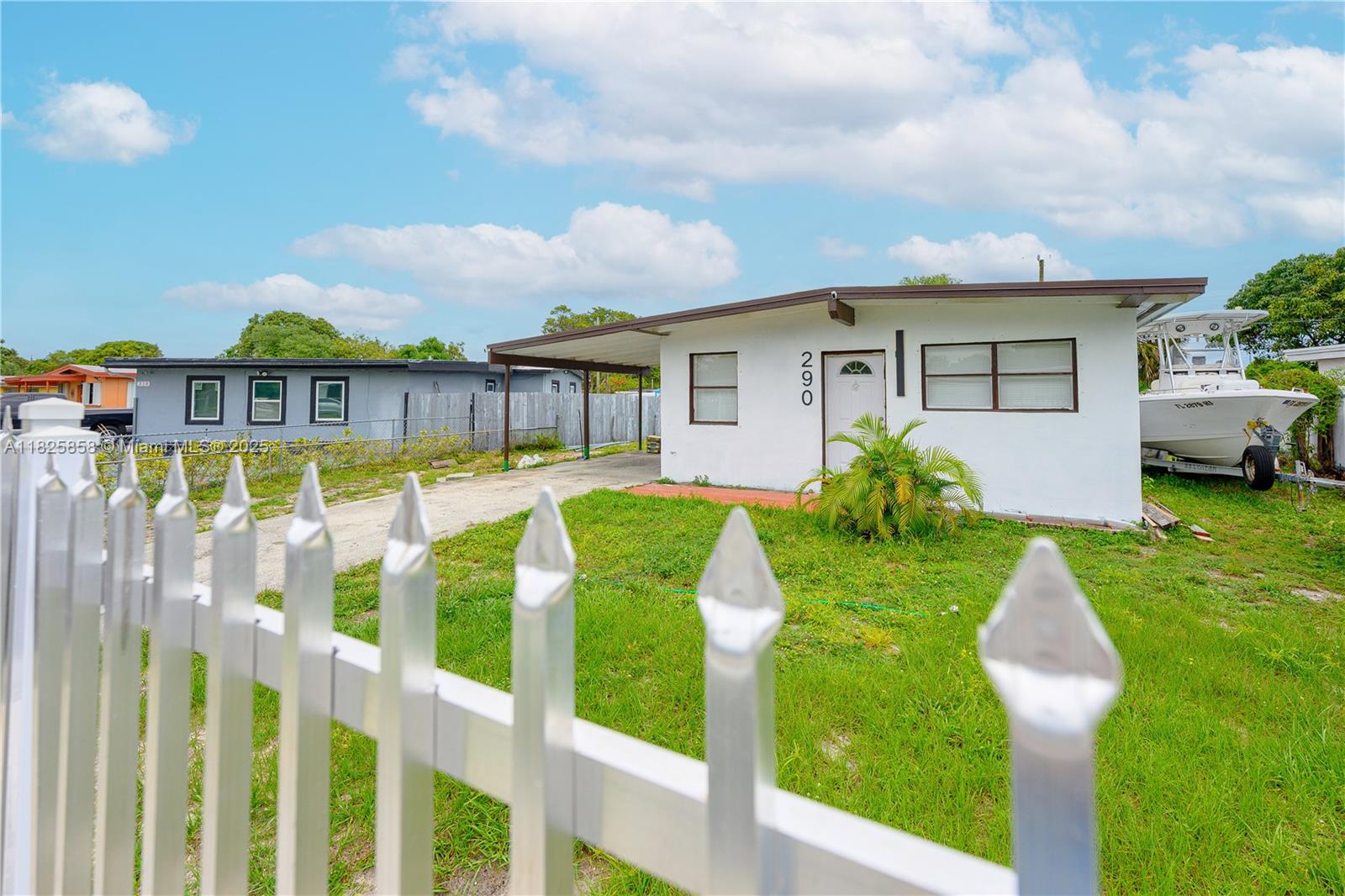 290 NW 29th Ave