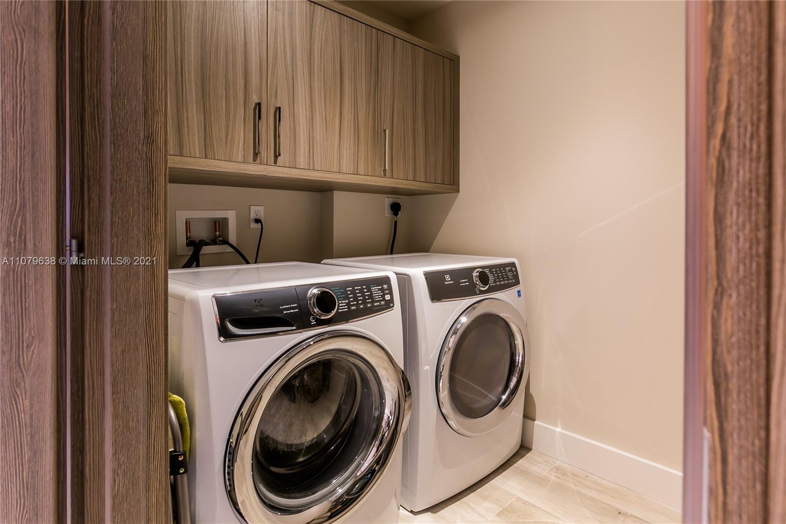 2200 FORT LAUDERDALE BEAC - Residential