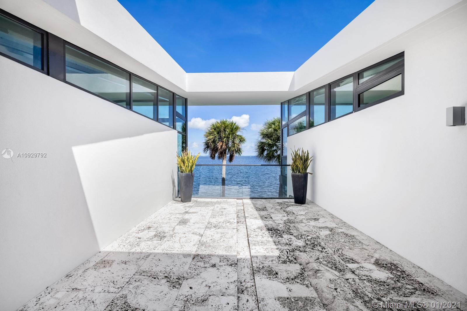 SUNRISE HARBOUR REV - Residential