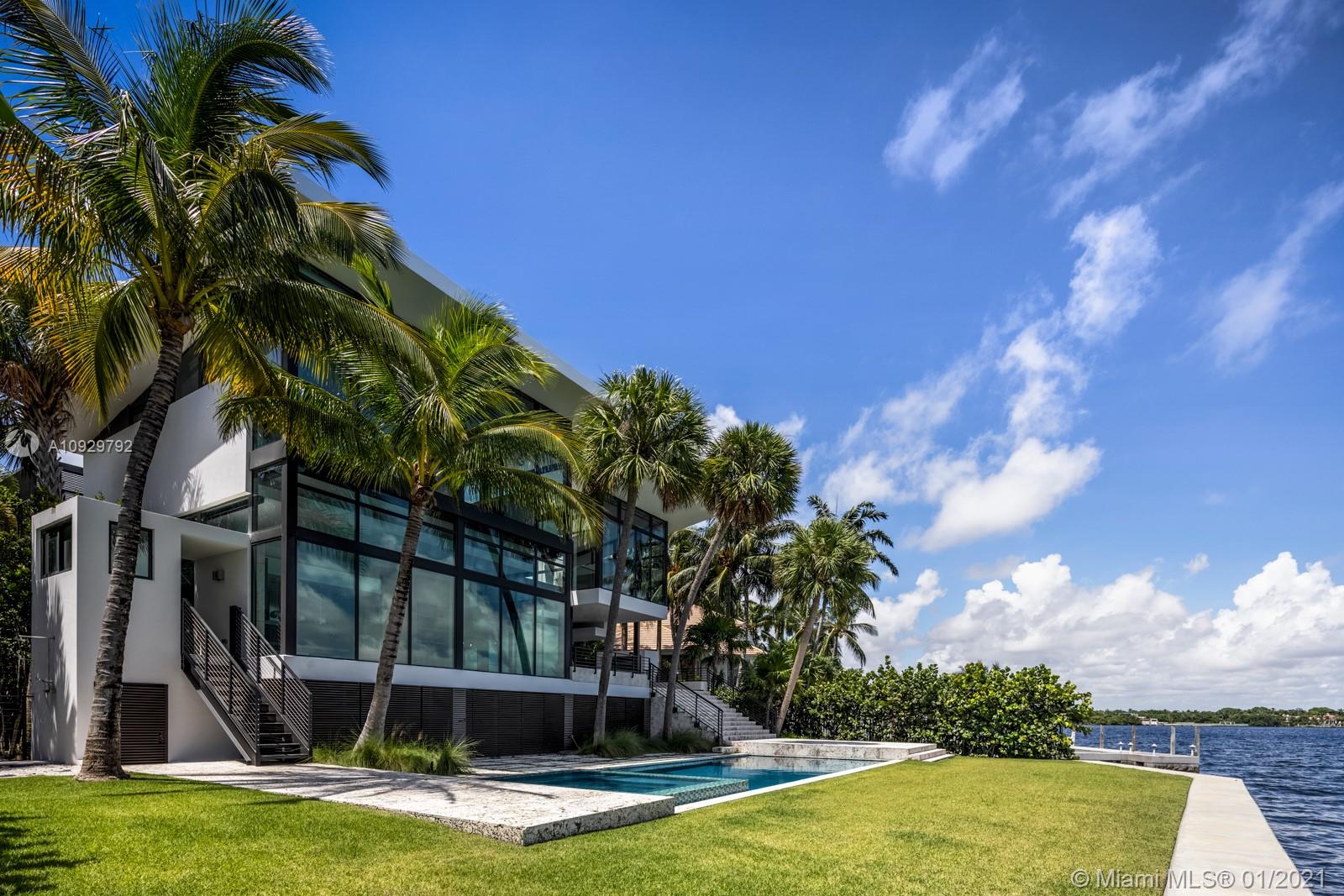 SUNRISE HARBOUR REV - Residential