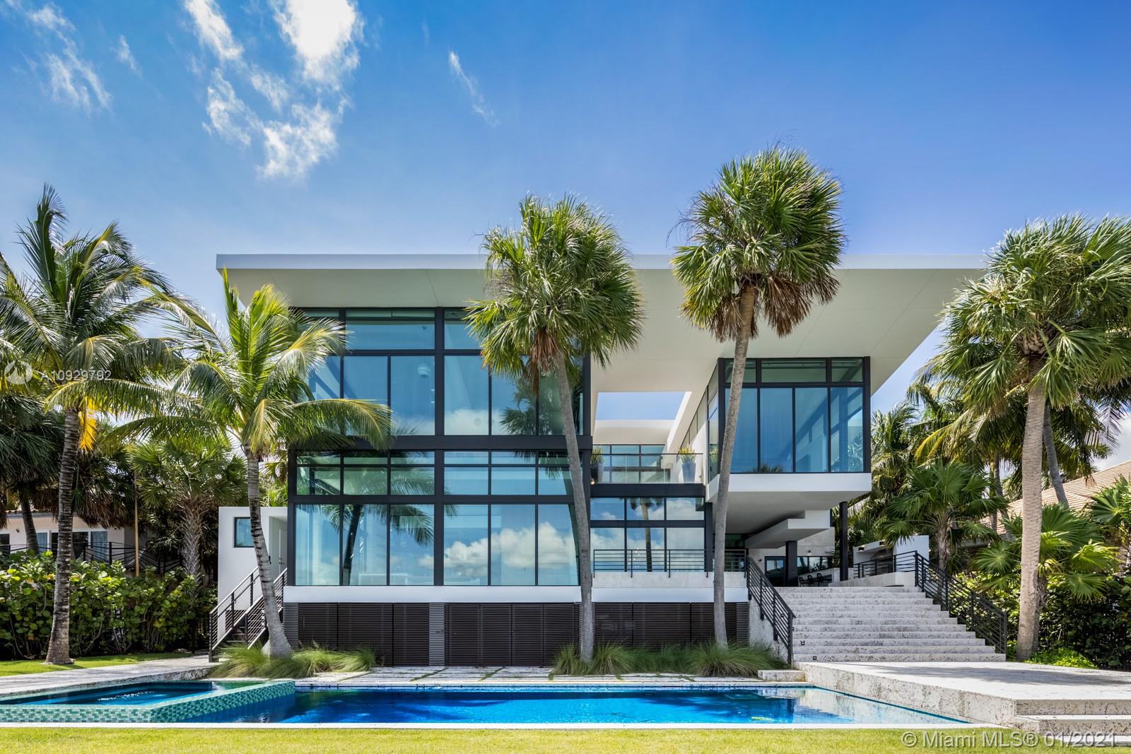 SUNRISE HARBOUR REV - Residential