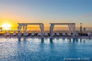 Brickell Flatiron - Residential