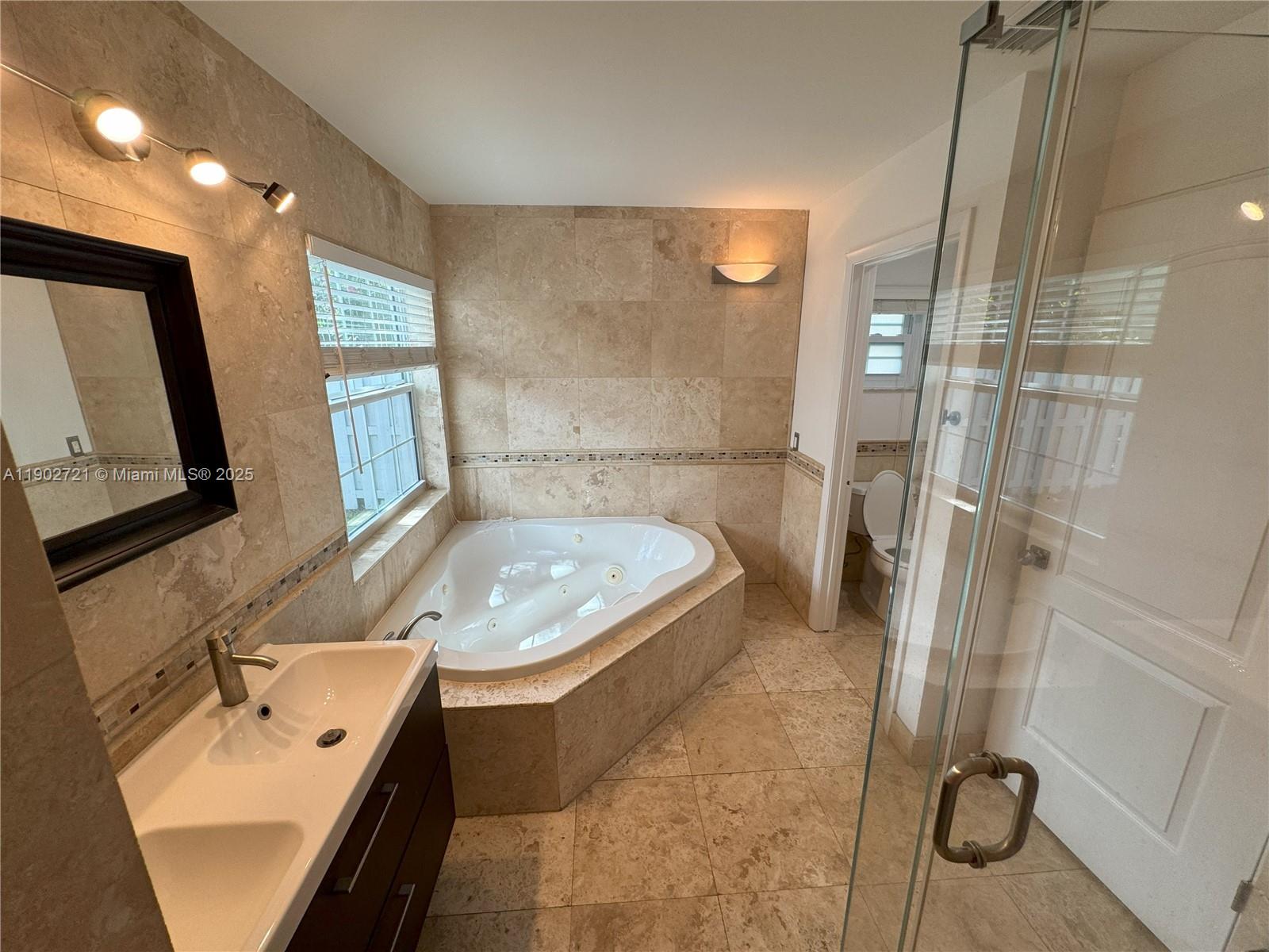 SECTOR 4 - Residential Lease